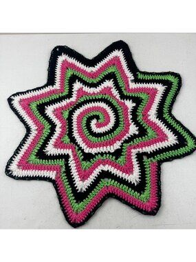 Handmade Crochet Flow Star Spiral & Green Bead Accents Pink/Green/Black/White